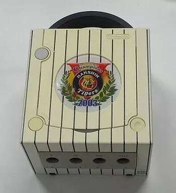 ゲームキューブ 阪神タイガースモデル
