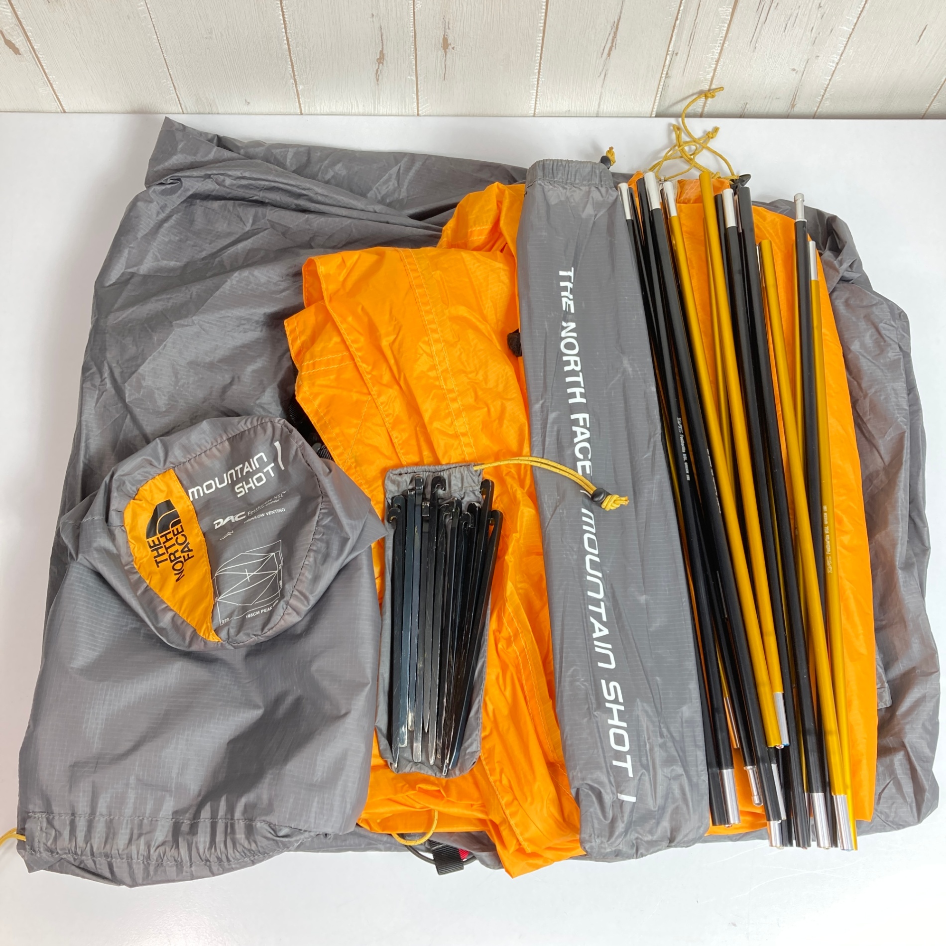 登山　アウトドア　用品　まとめて14点　未使用　② セカンドギア アウトドア・登山用品専門 買取販売店